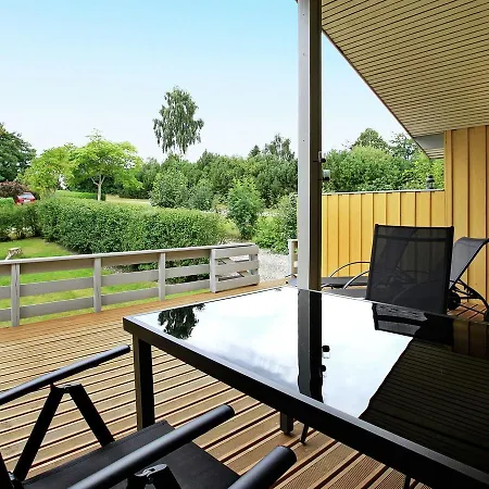Two-bedroom Holiday In 6 * Hejls