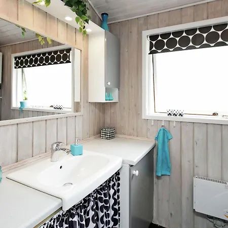 Two-bedroom Holiday In 6 Сasa de vacaciones *