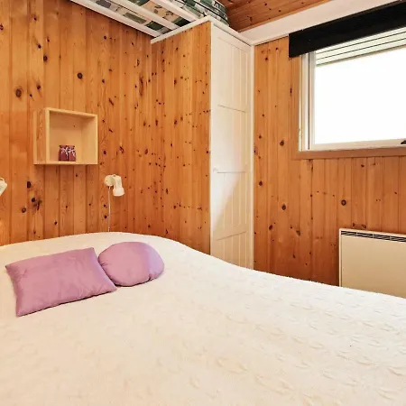 Сasa de vacaciones Two-bedroom Holiday In 6 *